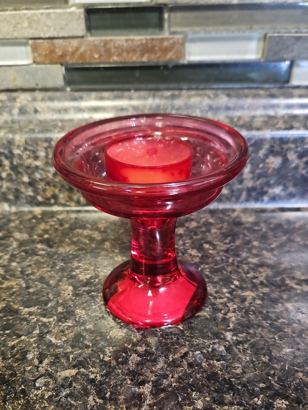 Vintage Indiana Glass cranberry red fairy lamp - Picture 6 of 7
